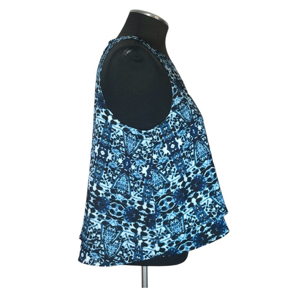 Abercrombie & Fitch - Sleeveless Tiered Print Cropped Top – Small - Picture 5 of 9